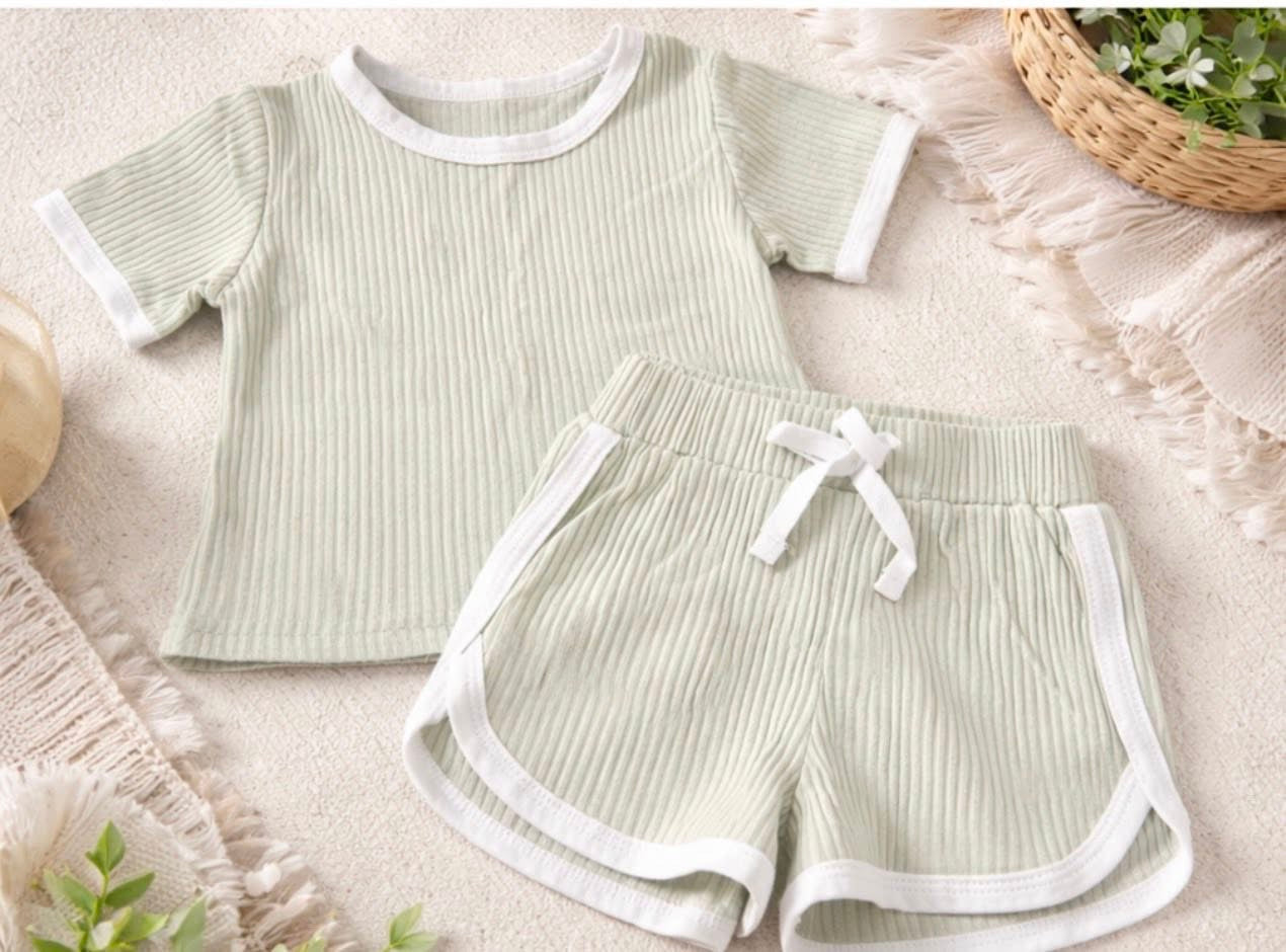Green Ribbed Summer Shorts Set